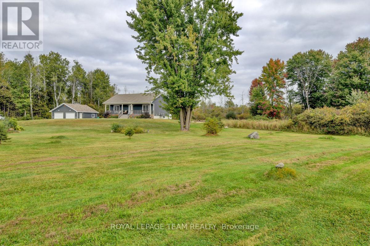 831 Bolton Road, North Grenville, Ontario  K0G 1N0 - Photo 48 - X12090638