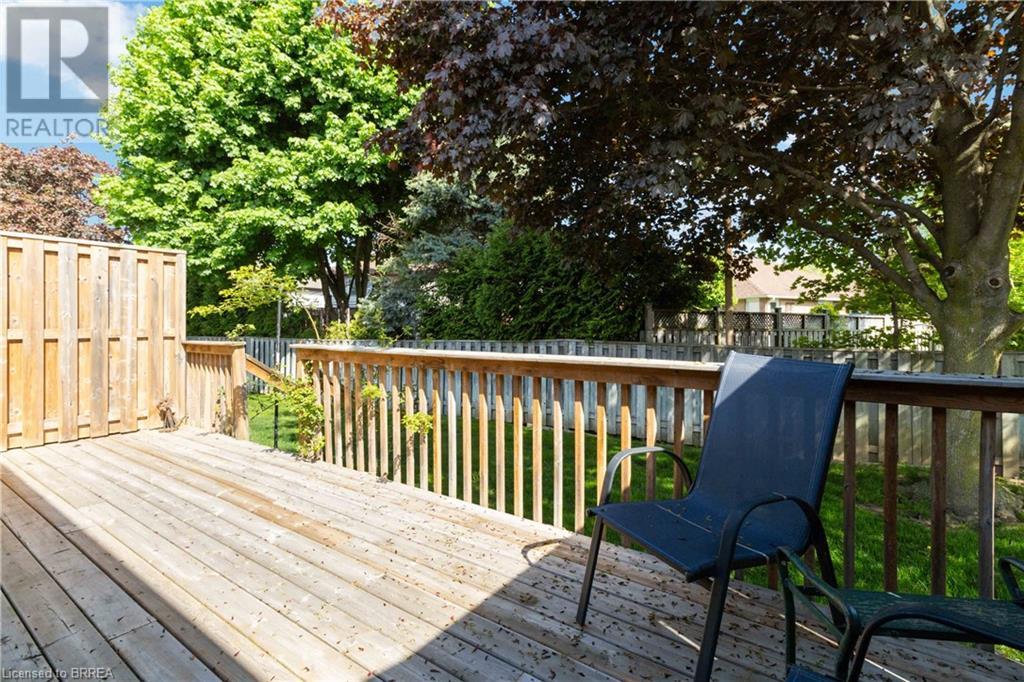 20 Courtland Drive Unit# 8, Brantford, Ontario  N3R 7Y2 - Photo 44 - 40727575