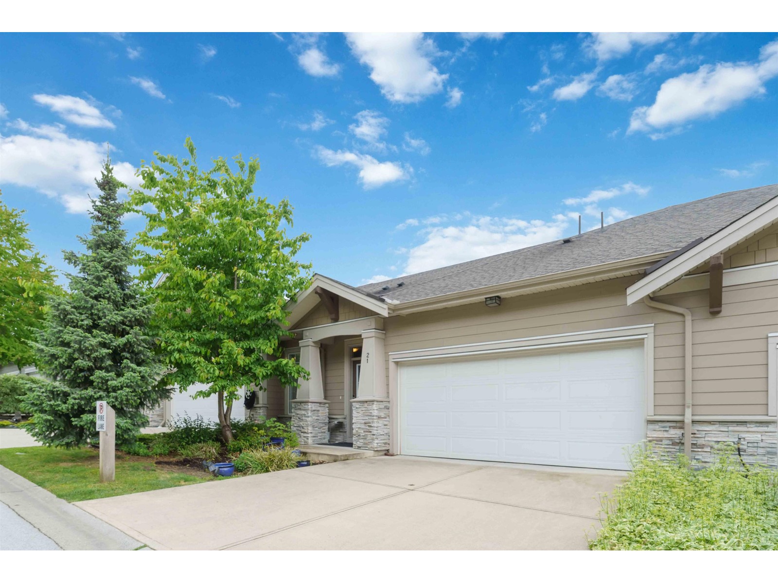 21 7138 210 Street, Langley, British Columbia  V2Y 0V7 - Photo 1 - R3004427
