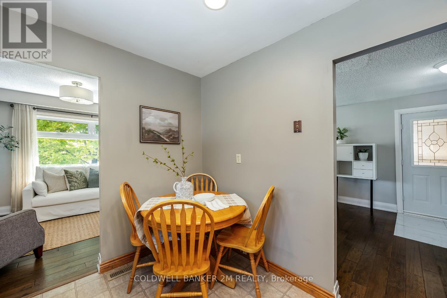 246 Harmony Road N, Oshawa, Ontario  L1G 6L5 - Photo 15 - E12160374