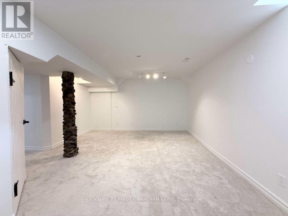 3841 Craighurst Avenue, Mississauga, Ontario  L5N 6V6 - Photo 34 - W12159993