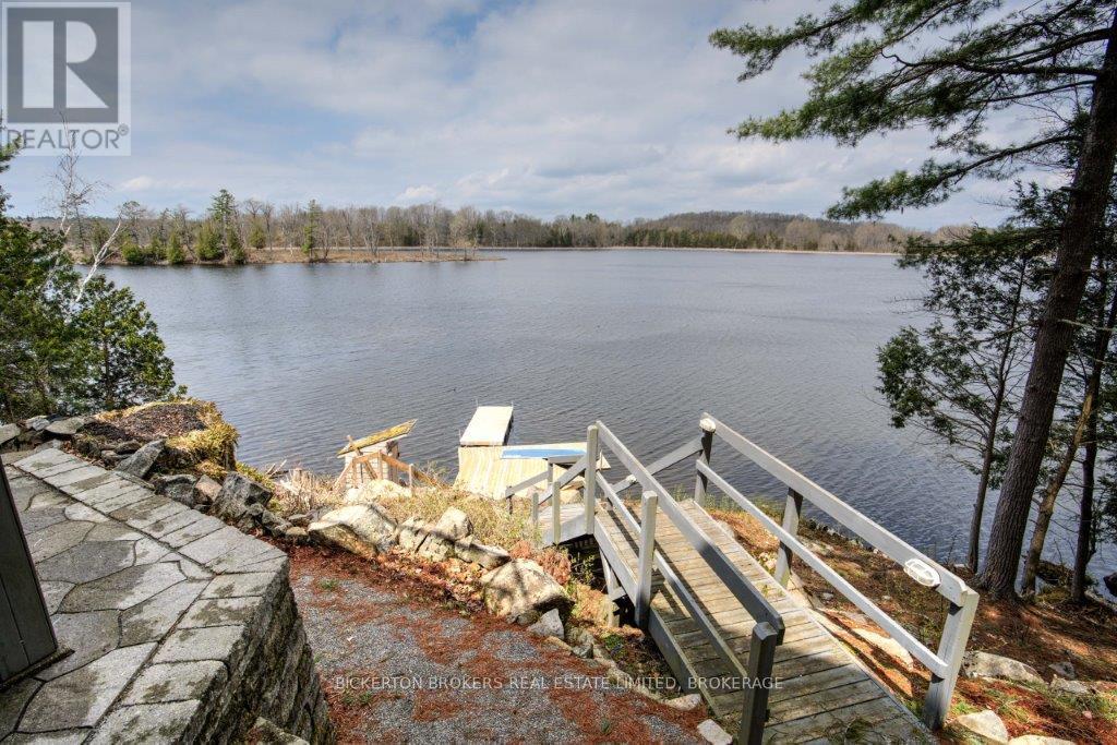 934 Burma Lane, Leeds And The Thousand Islands, Ontario  K0E 1L0 - Photo 39 - X12160532