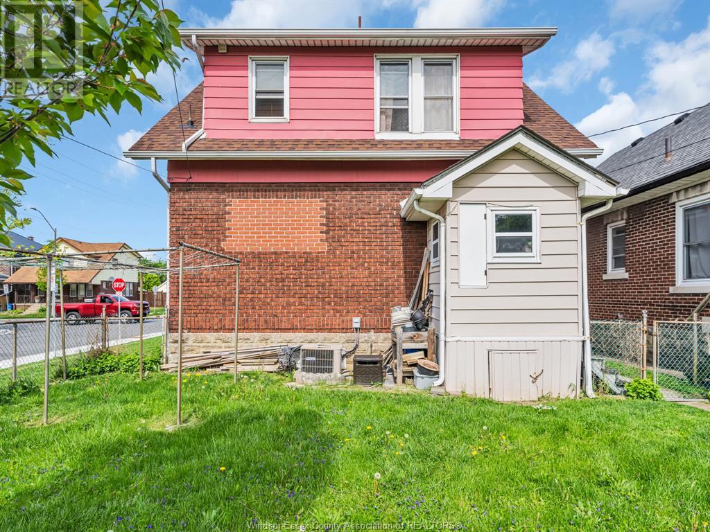 1407 Hall, Windsor, Ontario  N8X 4R5 - Photo 30 - 25012544
