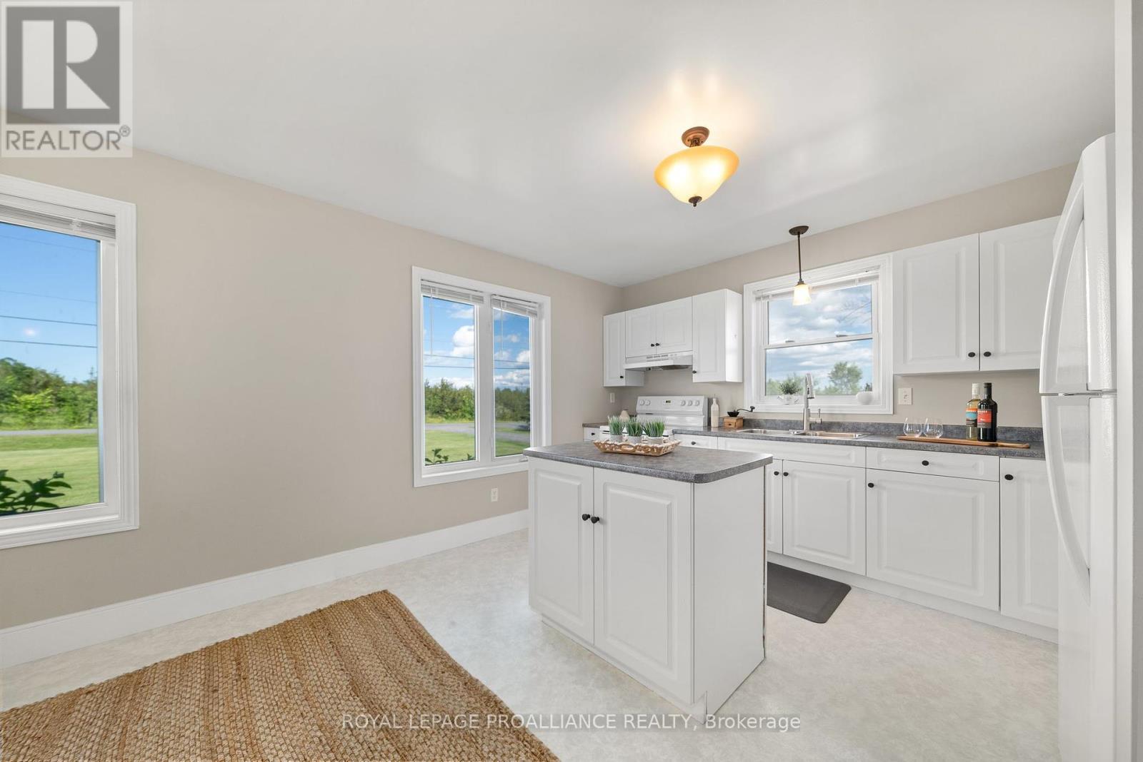 1687 Marysville Road, Tyendinaga, Ontario K0K 2N0 - Photo 11 - X12159936