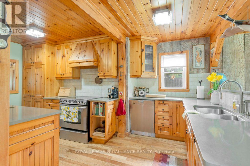 108575 Highway 7 Highway, Tweed, Ontario  K0K 3J0 - Photo 22 - X12160076