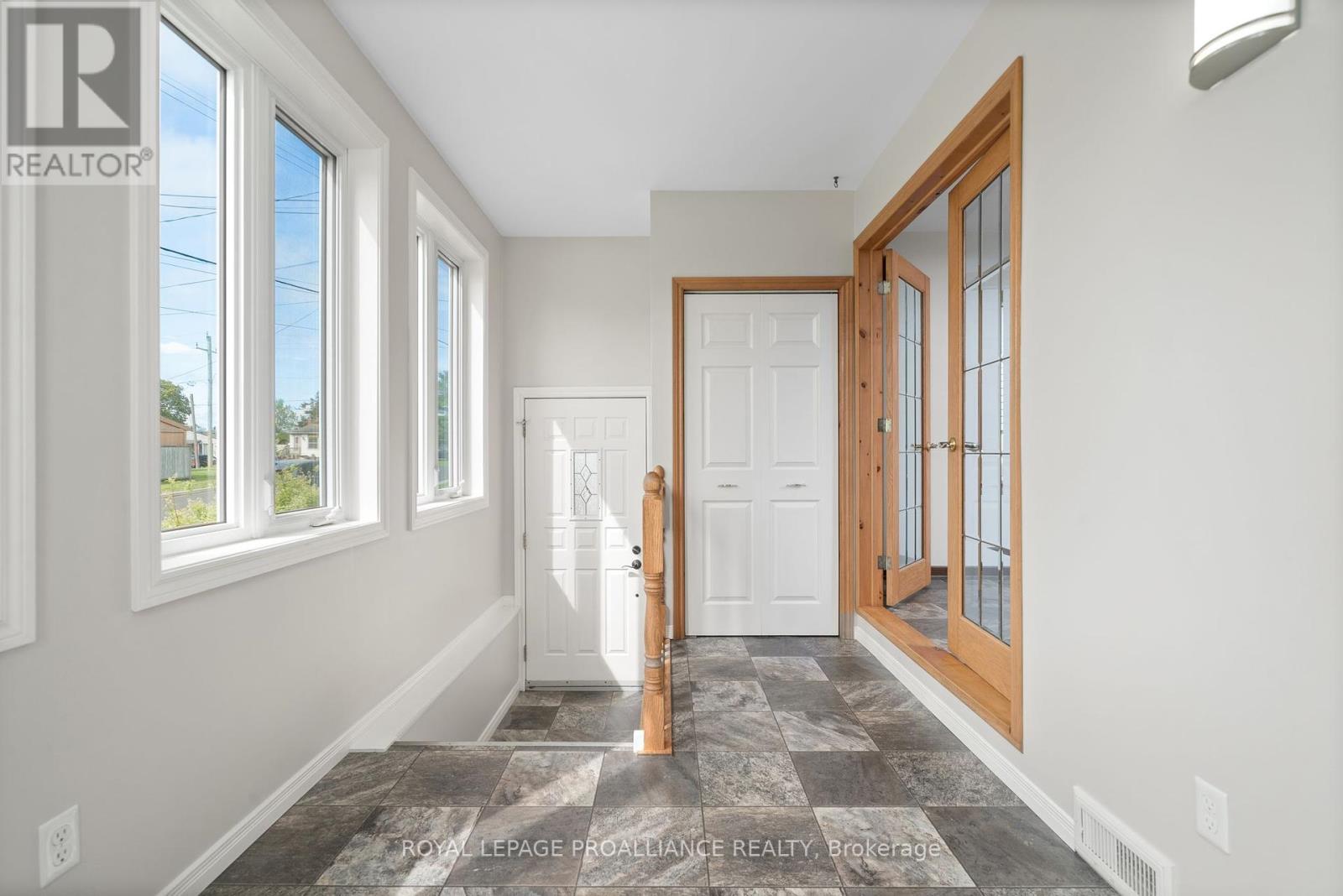 Property at 66 NORTH PARK GARDENS image 3
