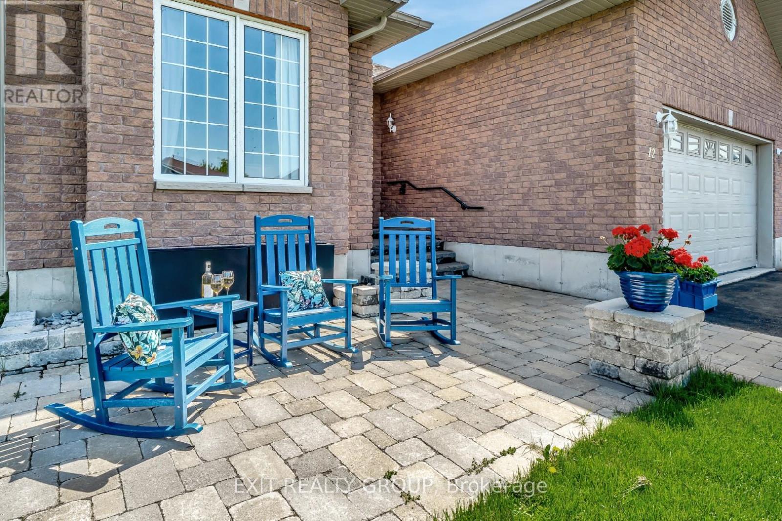12 Aletha Drive, Prince Edward County, Ontario  K0K 3L0 - Photo 2 - X12160367