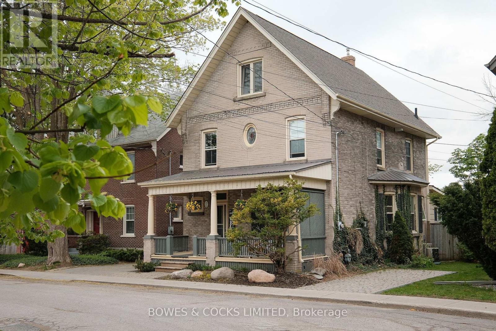 247 Engleburn Avenue, Peterborough, Ontario  K9H 1S5 - Photo 1 - X12160439