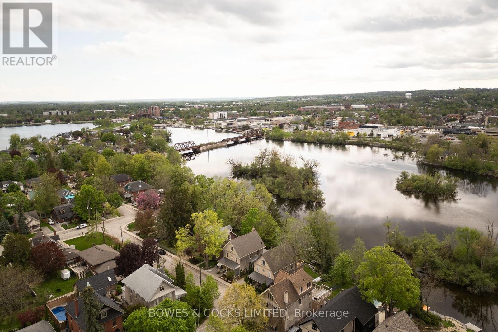 247 Engleburn Avenue, Peterborough, Ontario  K9H 1S5 - Photo 49 - X12160439