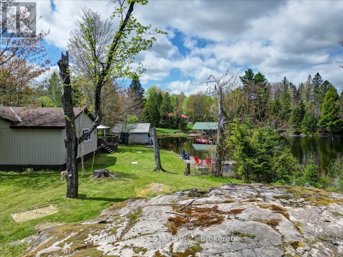 159 Granny's Lane, Addington Highlands, Ontario  K0L 1W0 - Photo 38 - X12160441