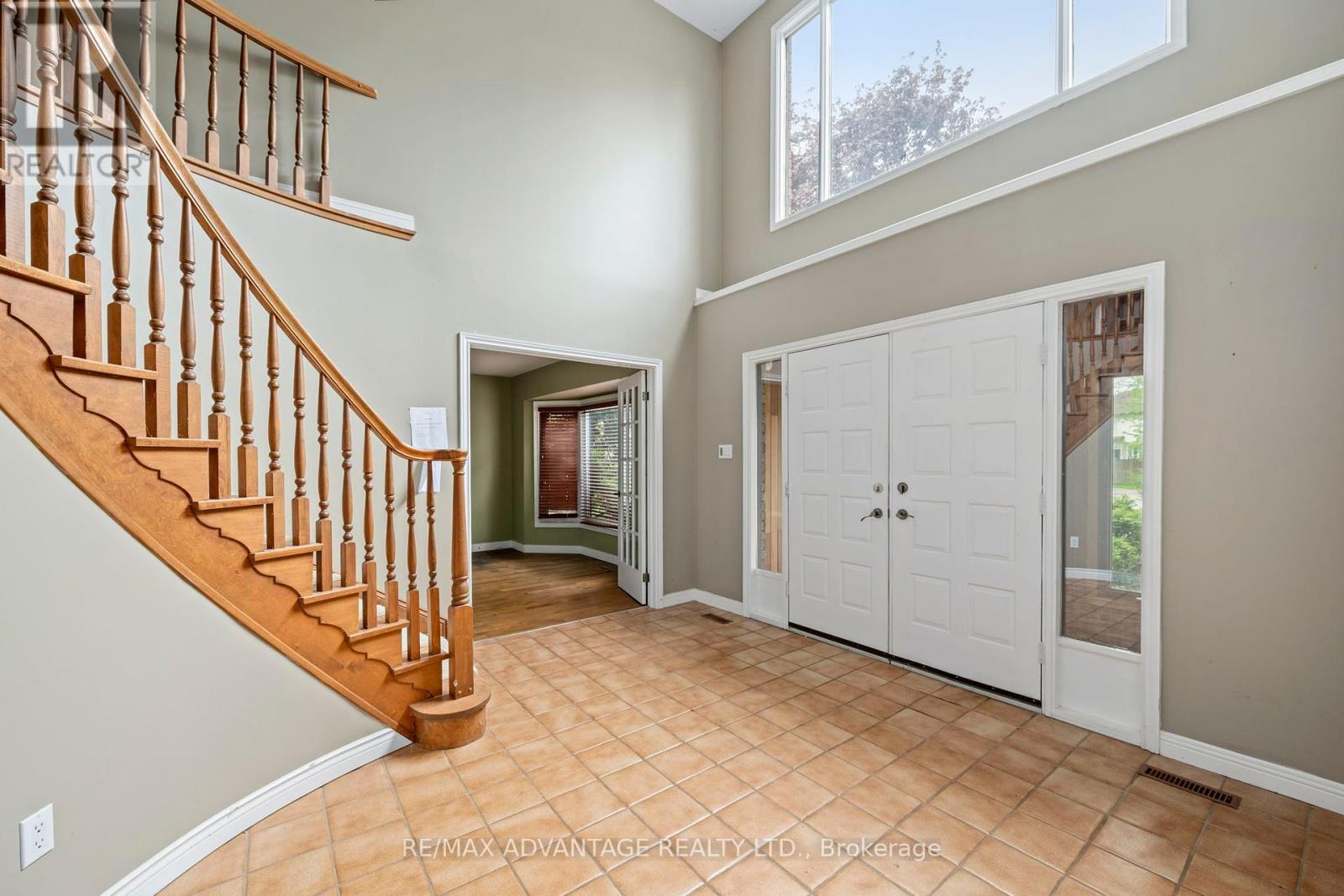 62 Parks Edge Close, London South, Ontario  N6K 3P8 - Photo 10 - X12159909