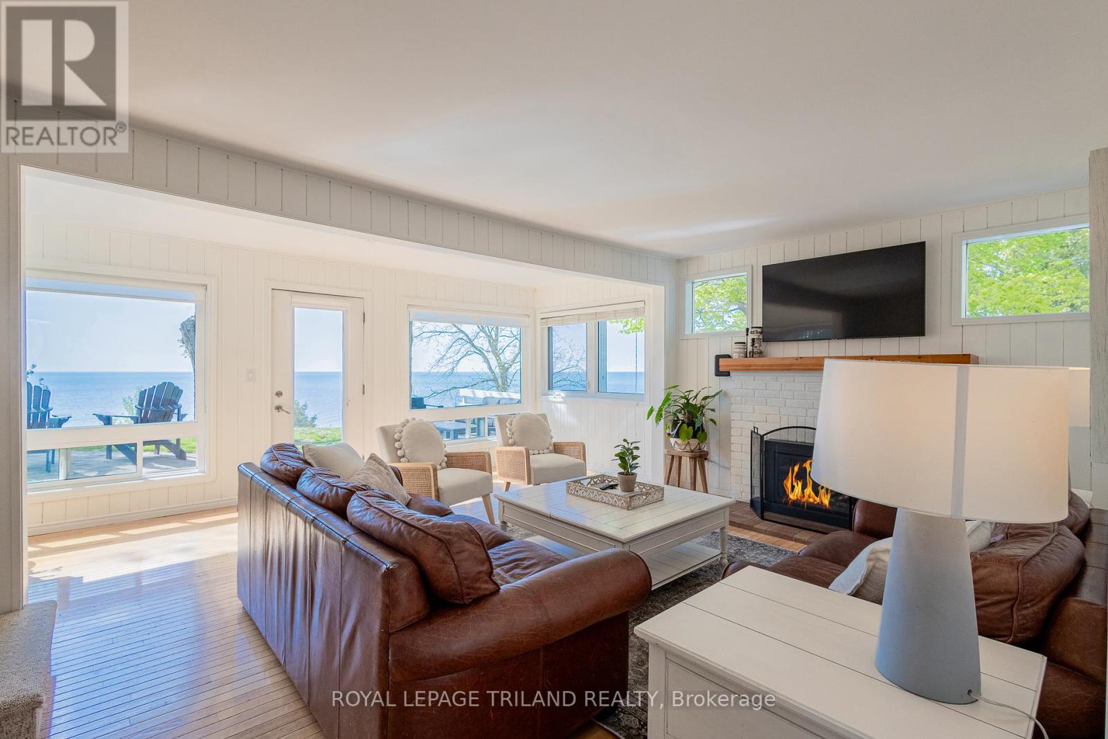 71365 Branch Road, Bluewater (Hay), Ontario  N0M 1N0 - Photo 13 - X12159963