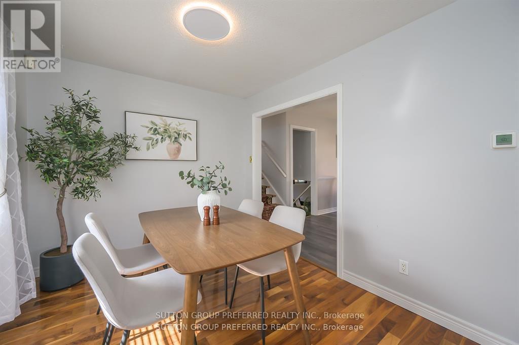 Photo 9 of 46 for 144 Meridene Crescent W