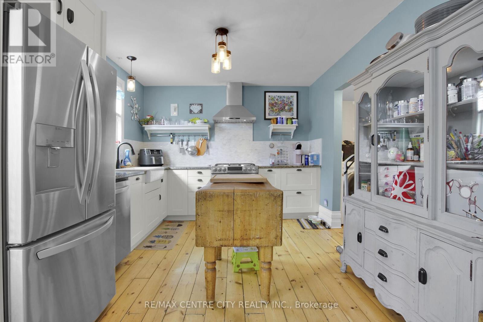 21 Queens Place, London East, Ontario  N5W 3V7 - Photo 12 - X12160190