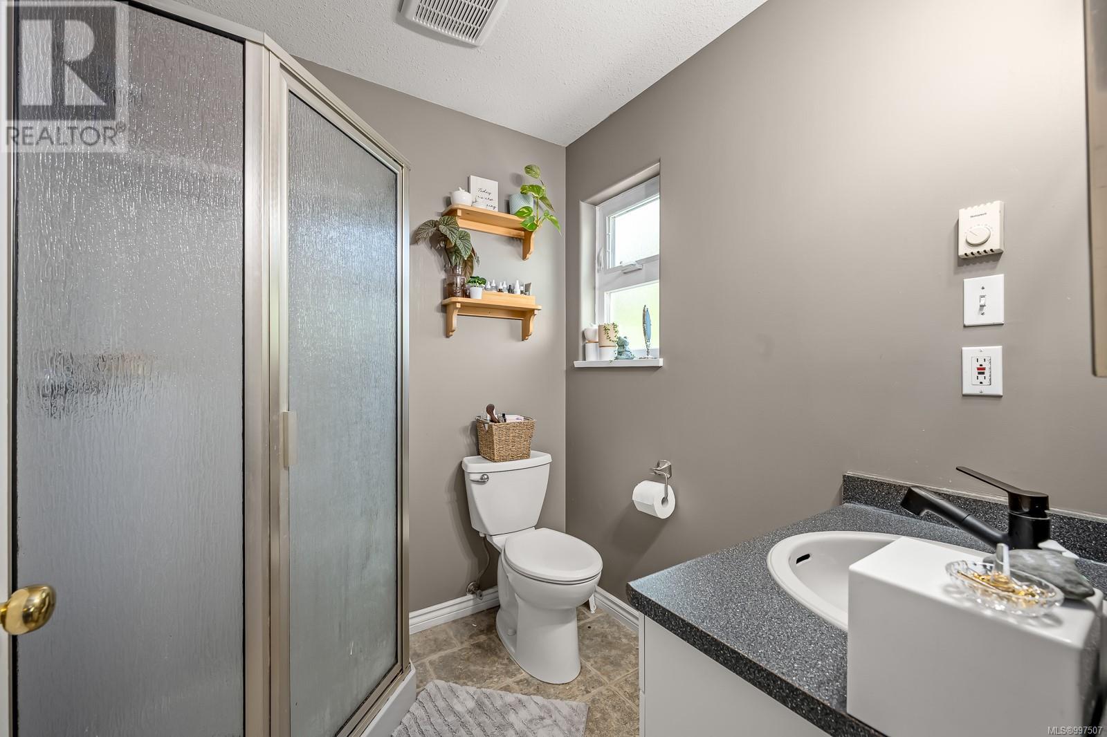 1237 Guthrie Rd, Comox, British Columbia  V9M 3Y5 - Photo 21 - 997507