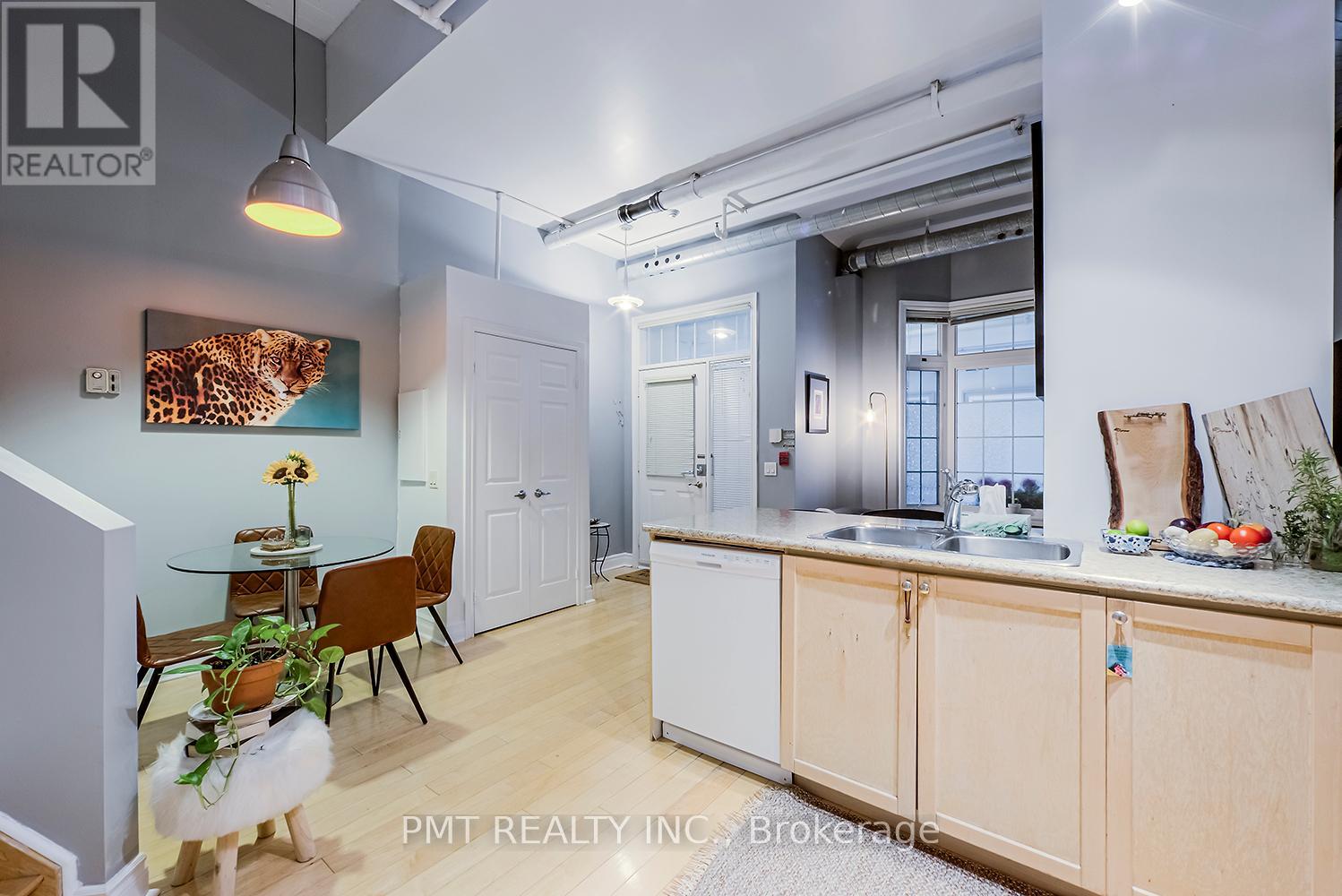 125 - 71 Mccaul Street, Toronto, Ontario  M5T 2X1 - Photo 20 - C12158670