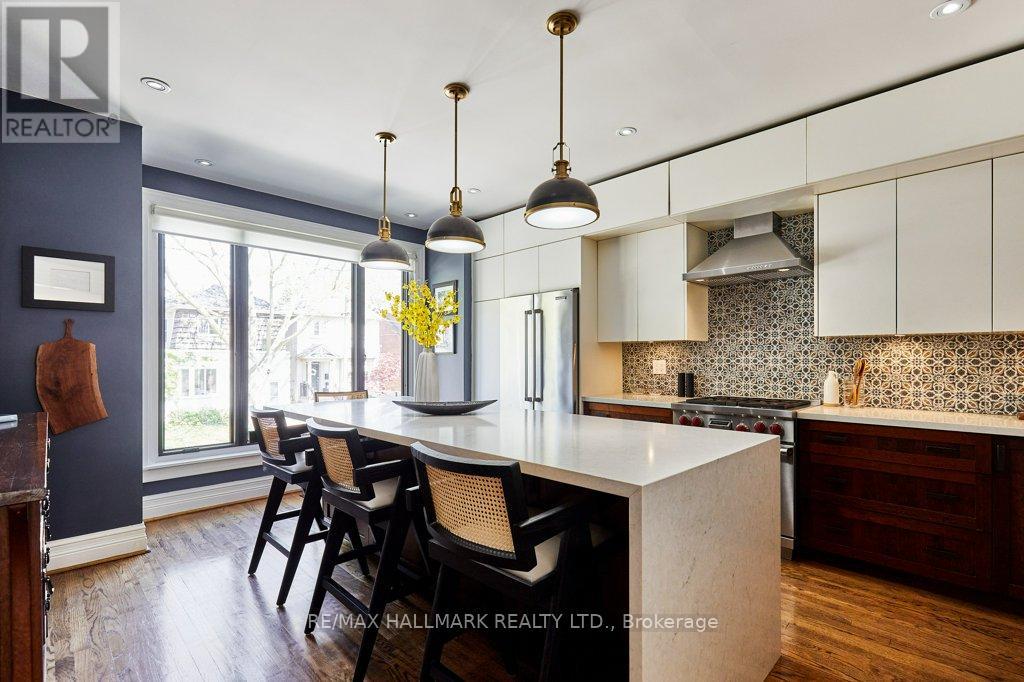 56 Marmot Street, Toronto, Ontario  M4S 2T5 - Photo 4 - C12159899