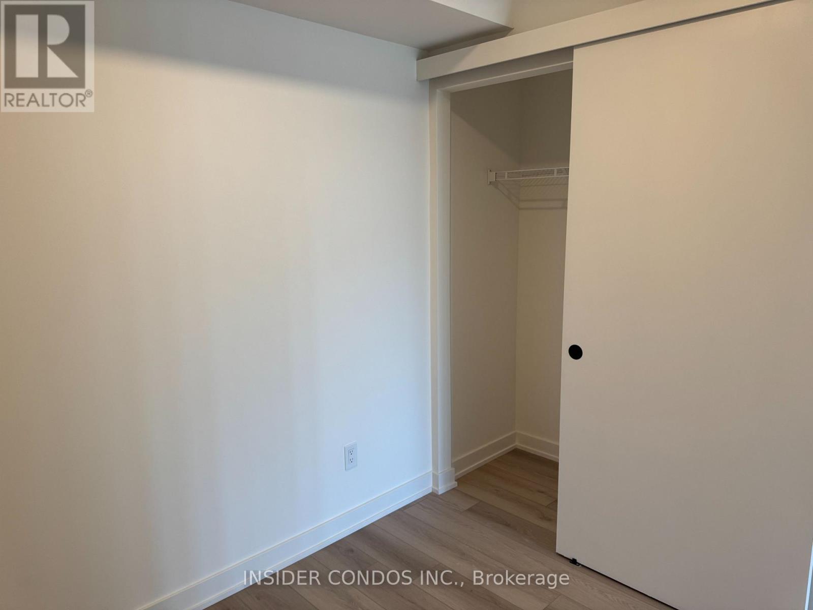 702 - 5 Lakeview Avenue, Toronto, Ontario  M6J 0H3 - Photo 3 - C12159956