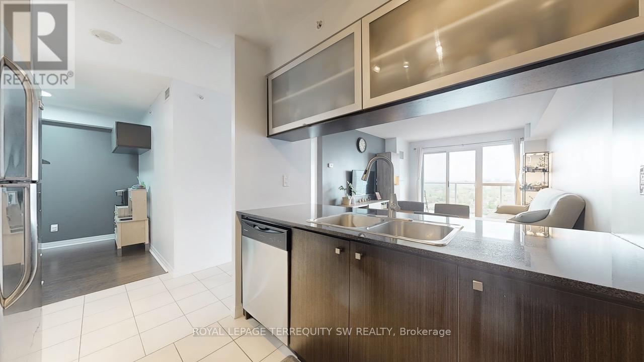 1905 - 275 Yorkland Road, Toronto (Henry Farm), Ontario  M2J 0B4 - Photo 9 - C12160082