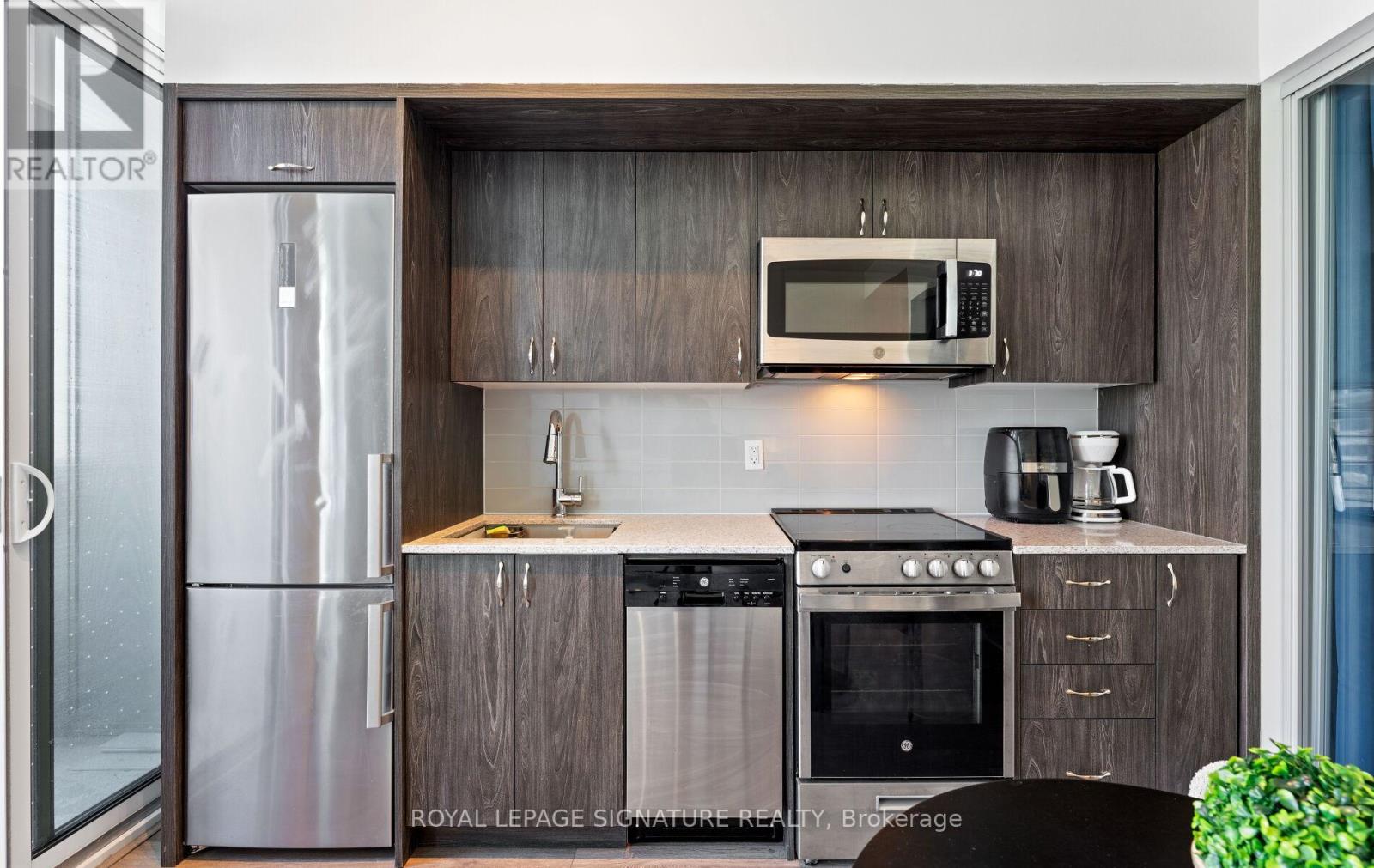 408 - 1 Cardiff Road, Toronto, Ontario  M4P 0G2 - Photo 16 - C12160123