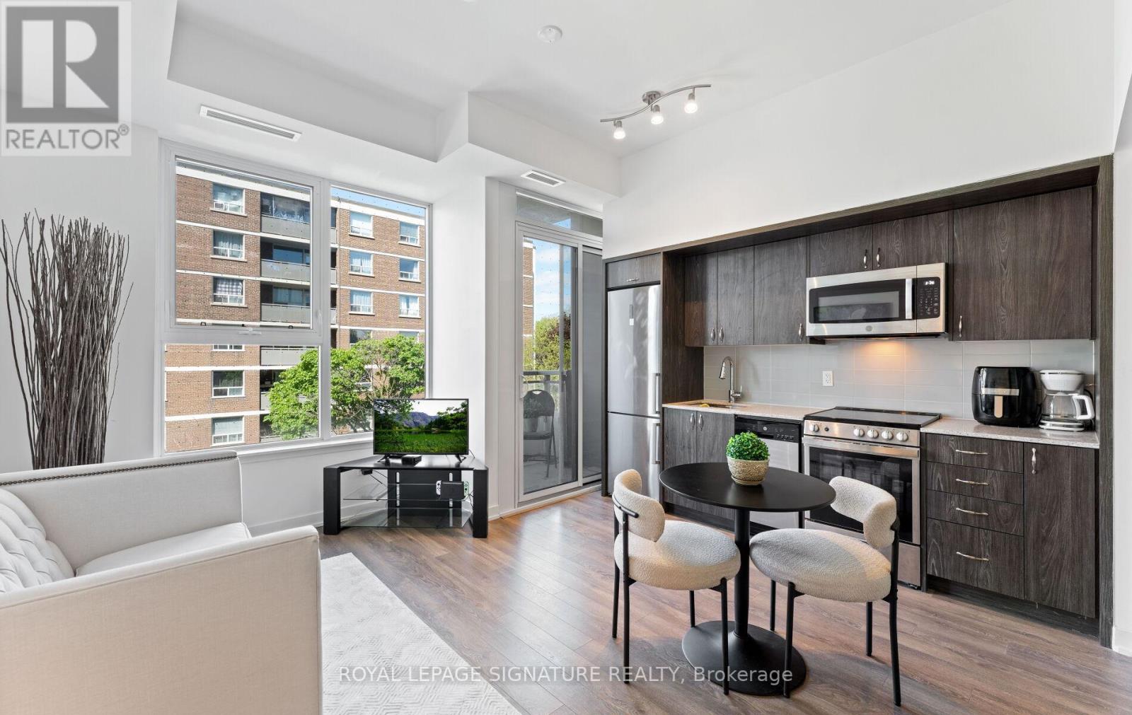 408 - 1 Cardiff Road, Toronto, Ontario  M4P 0G2 - Photo 8 - C12160123