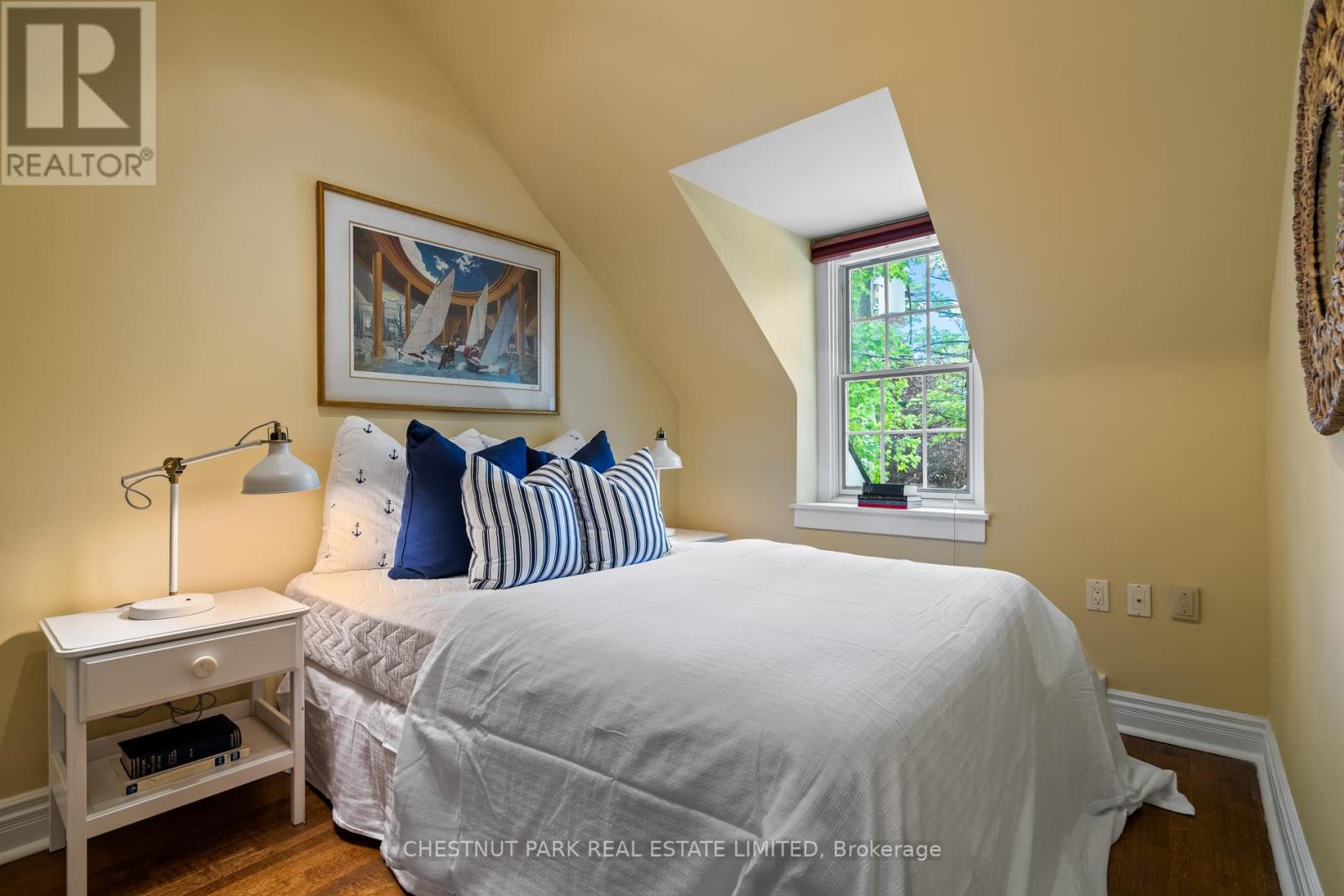 148 Hanna Road, Toronto (Leaside), Ontario  M4G 3N7 - Photo 38 - C12160147