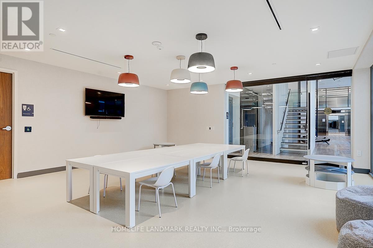 S2409 - 8 Olympic Gdn Drive, Toronto, Ontario  M2M 0B9 - Photo 7 - C12160152