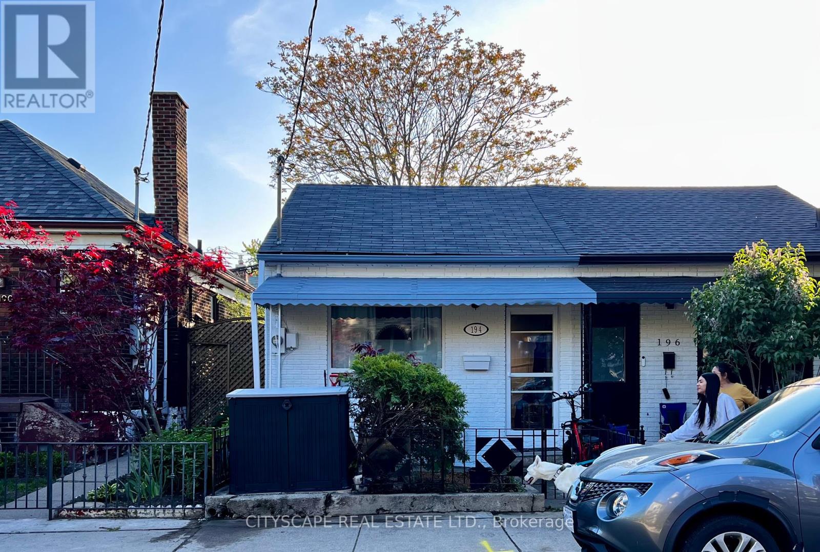 194 Manning Avenue, Toronto, Ontario  M6J 2K5 - Photo 2 - C12160185