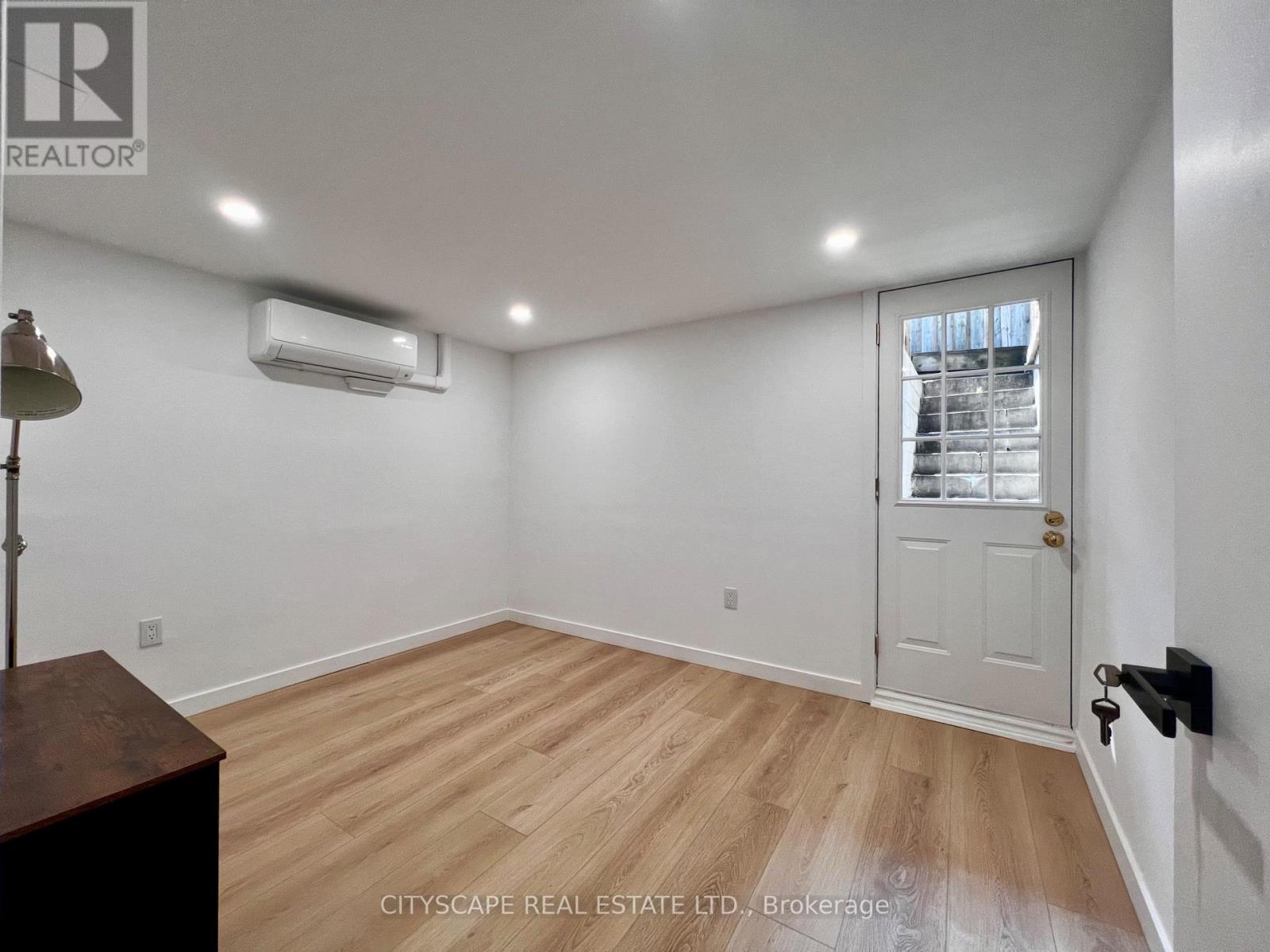 194 Manning Avenue, Toronto, Ontario  M6J 2K5 - Photo 26 - C12160185