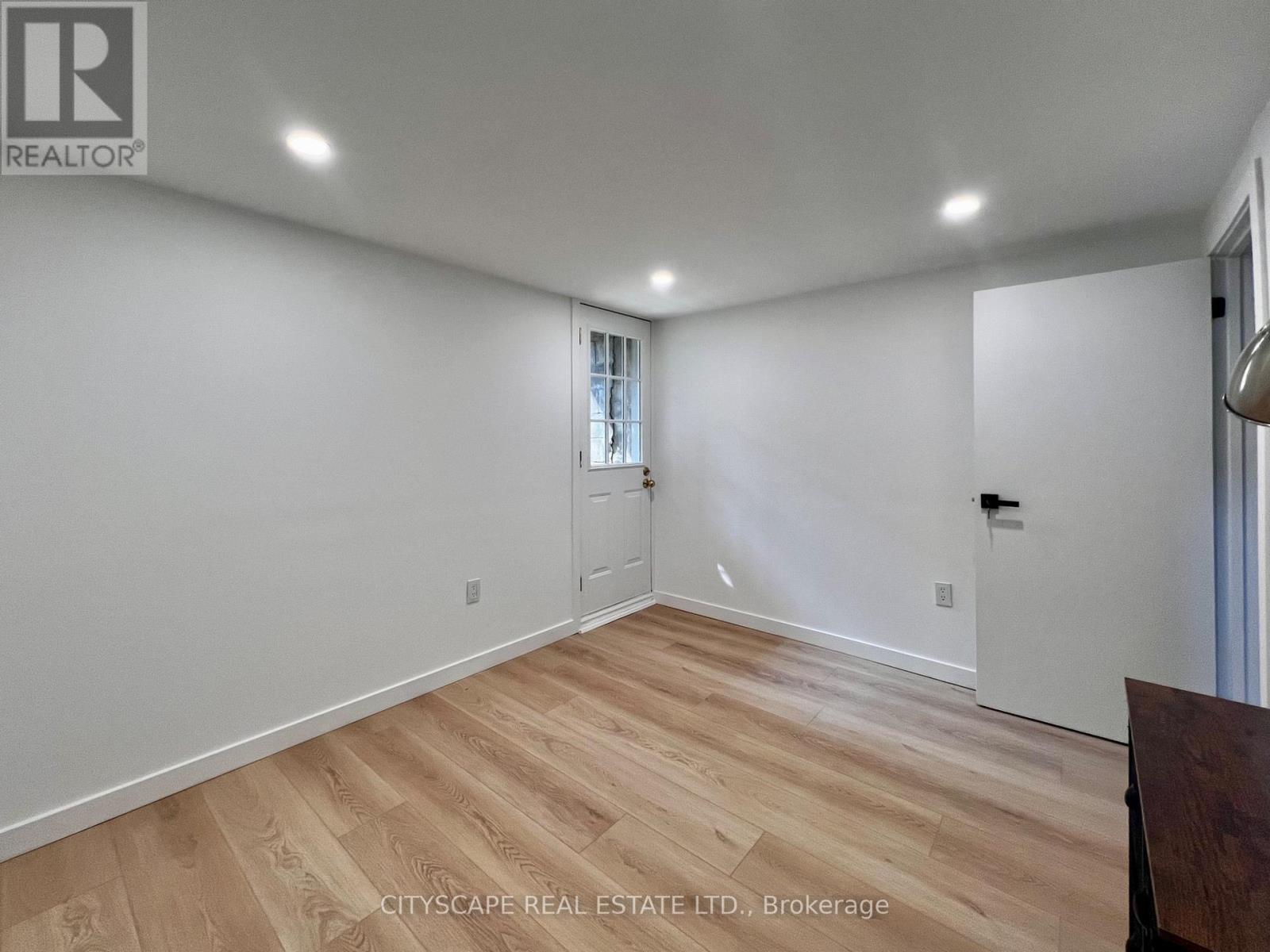 194 Manning Avenue, Toronto, Ontario  M6J 2K5 - Photo 28 - C12160185
