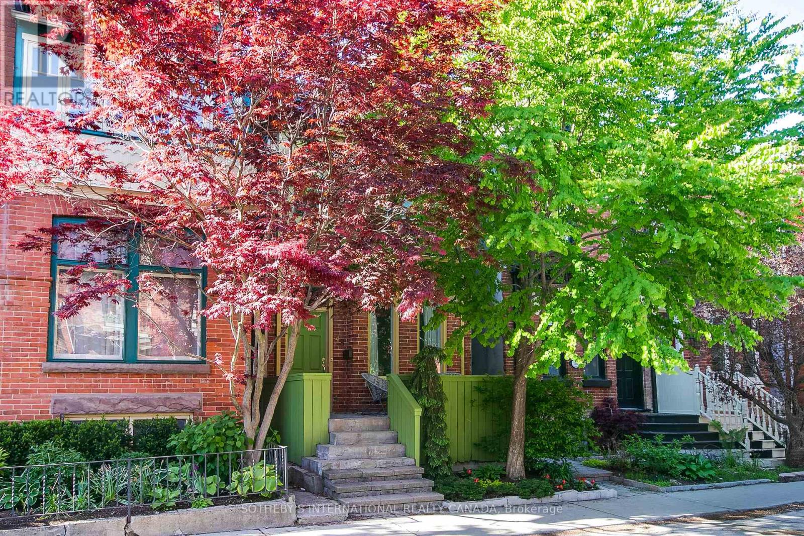 Property at 48 SALISBURY AVENUE image 2
