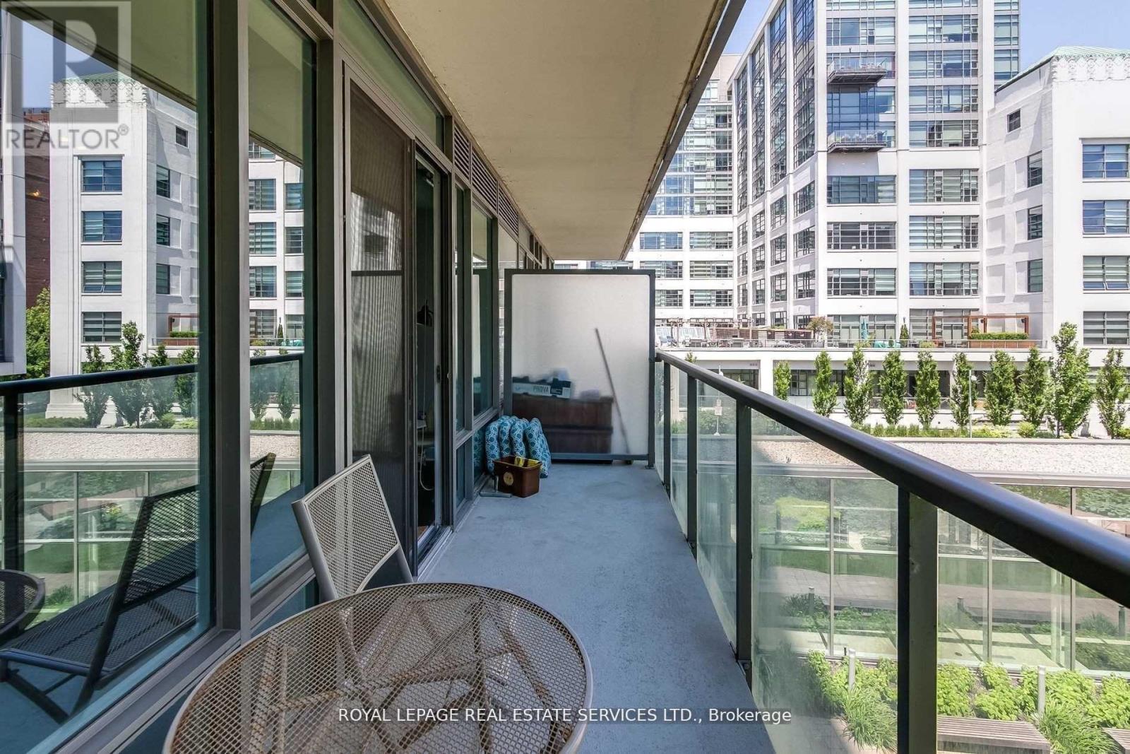 330 - 90 Stadium Road, Toronto, Ontario  M5V 3W5 - Photo 14 - C12160233