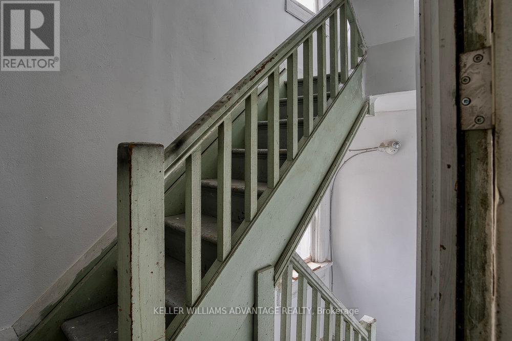 43 Dewson Street, Toronto, Ontario  M6H 1G6 - Photo 34 - C12160234