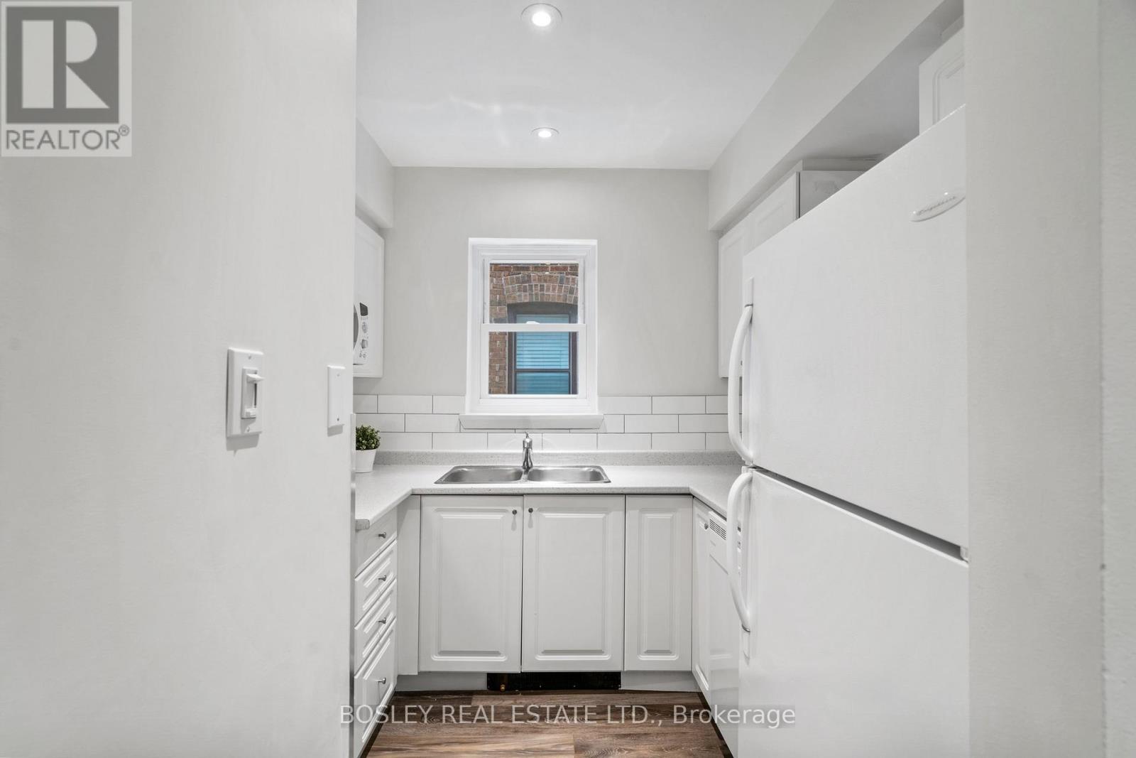 25 Hillsboro Avenue, Toronto (Annex), Ontario  M5R 1S6 - Photo 21 - C12160252