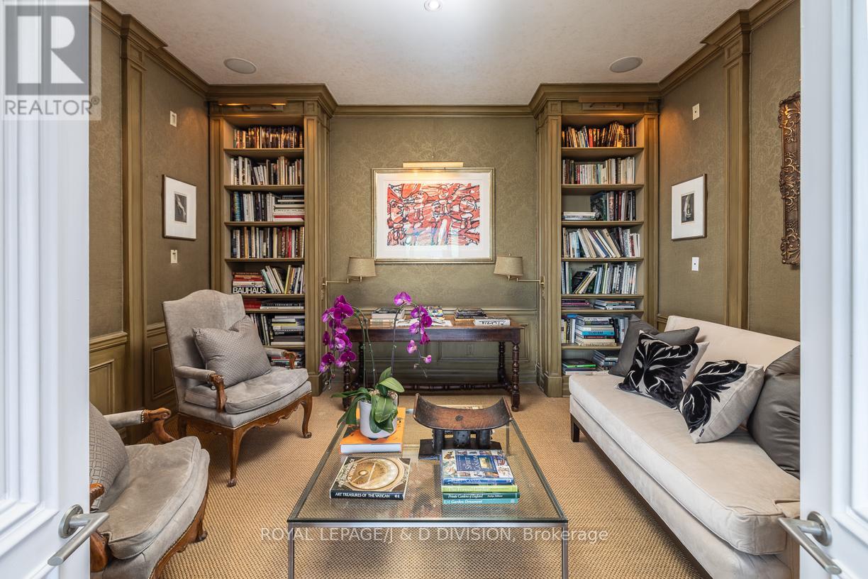 2004 - 20 Avoca Avenue, Toronto, Ontario  M4T 2B8 - Photo 18 - C12160414