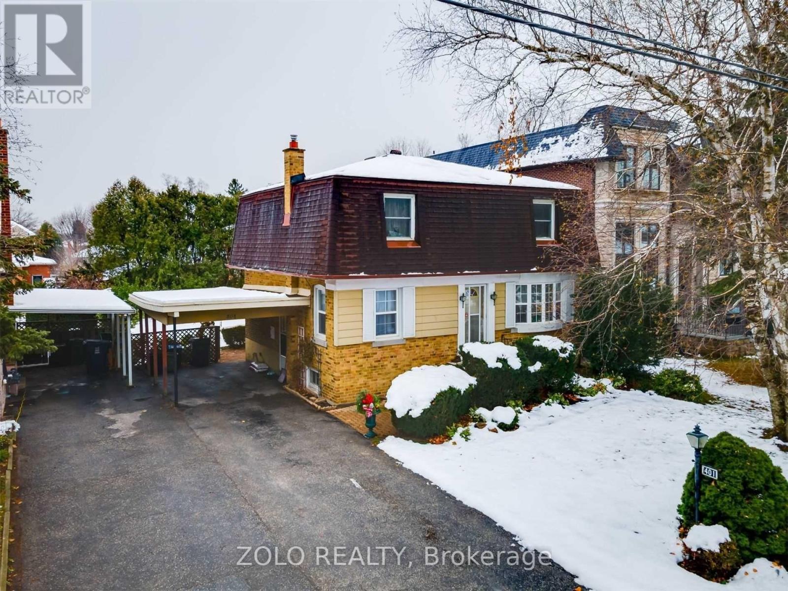 Property at 401 HOUNSLOW AVENUE image 3