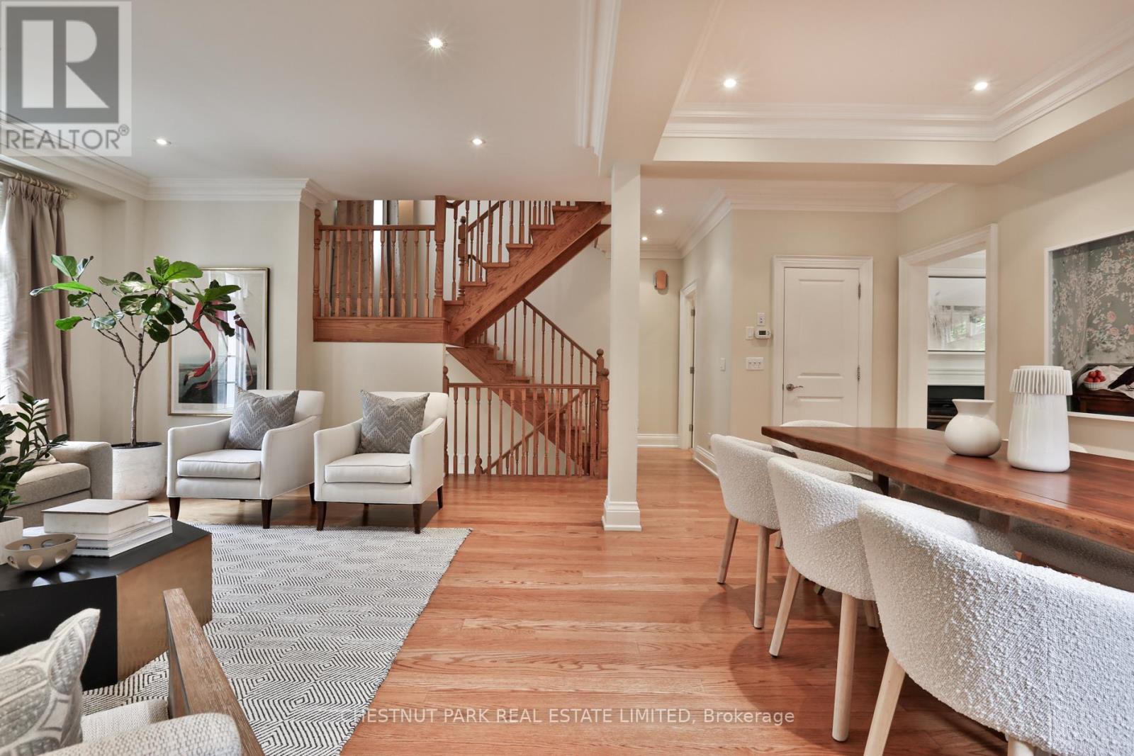 75 Boulton Drive, Toronto, Ontario  M4V 2V5 - Photo 8 - C12160488