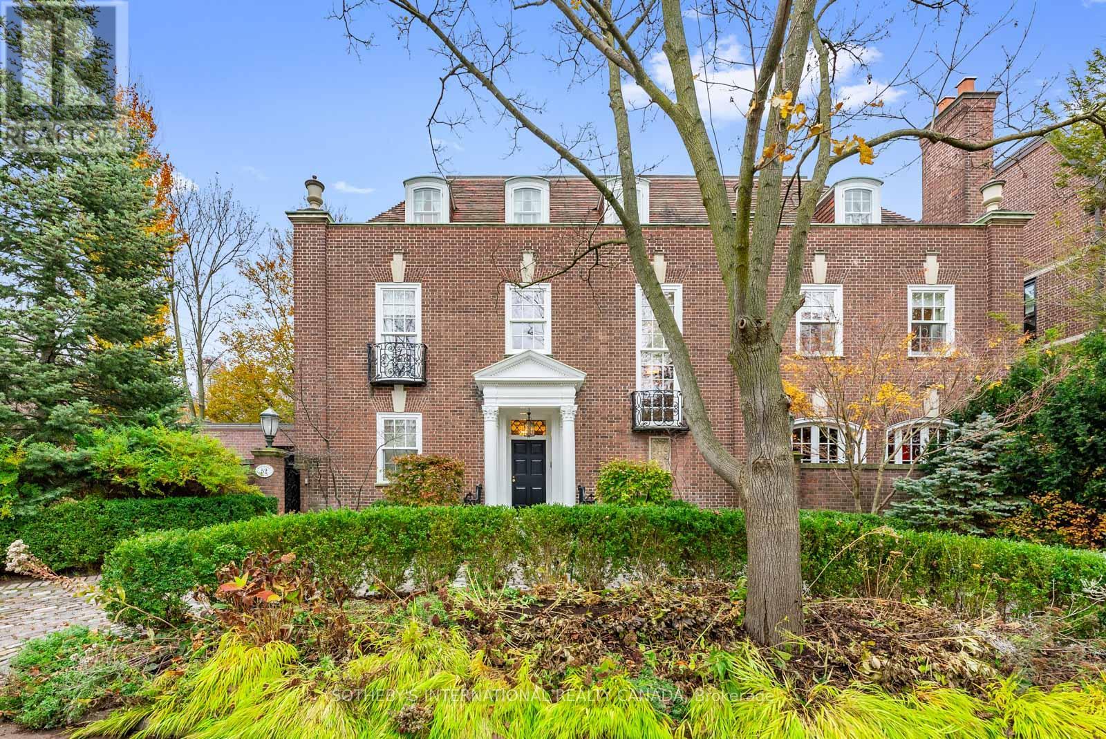 52 ROSEDALE ROAD, Toronto, Ontario