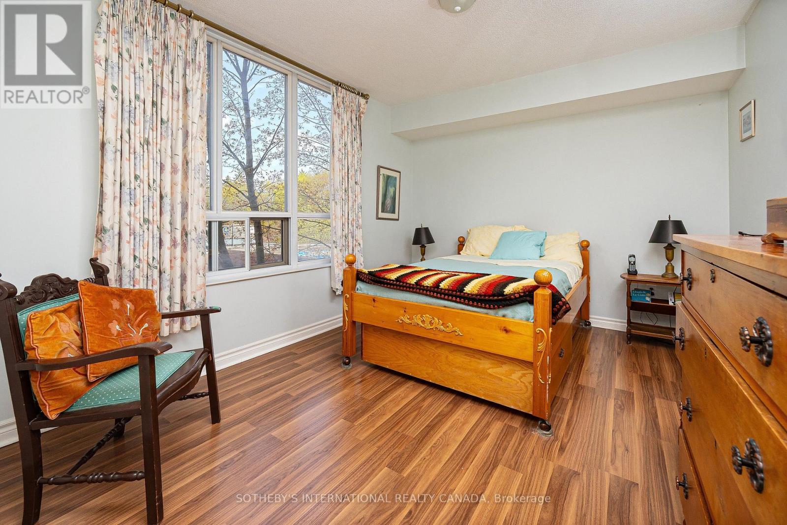 215 - 253 Merton Street, Toronto (Mount Pleasant West), Ontario  M4S 3H2 - Photo 10 - C12160498