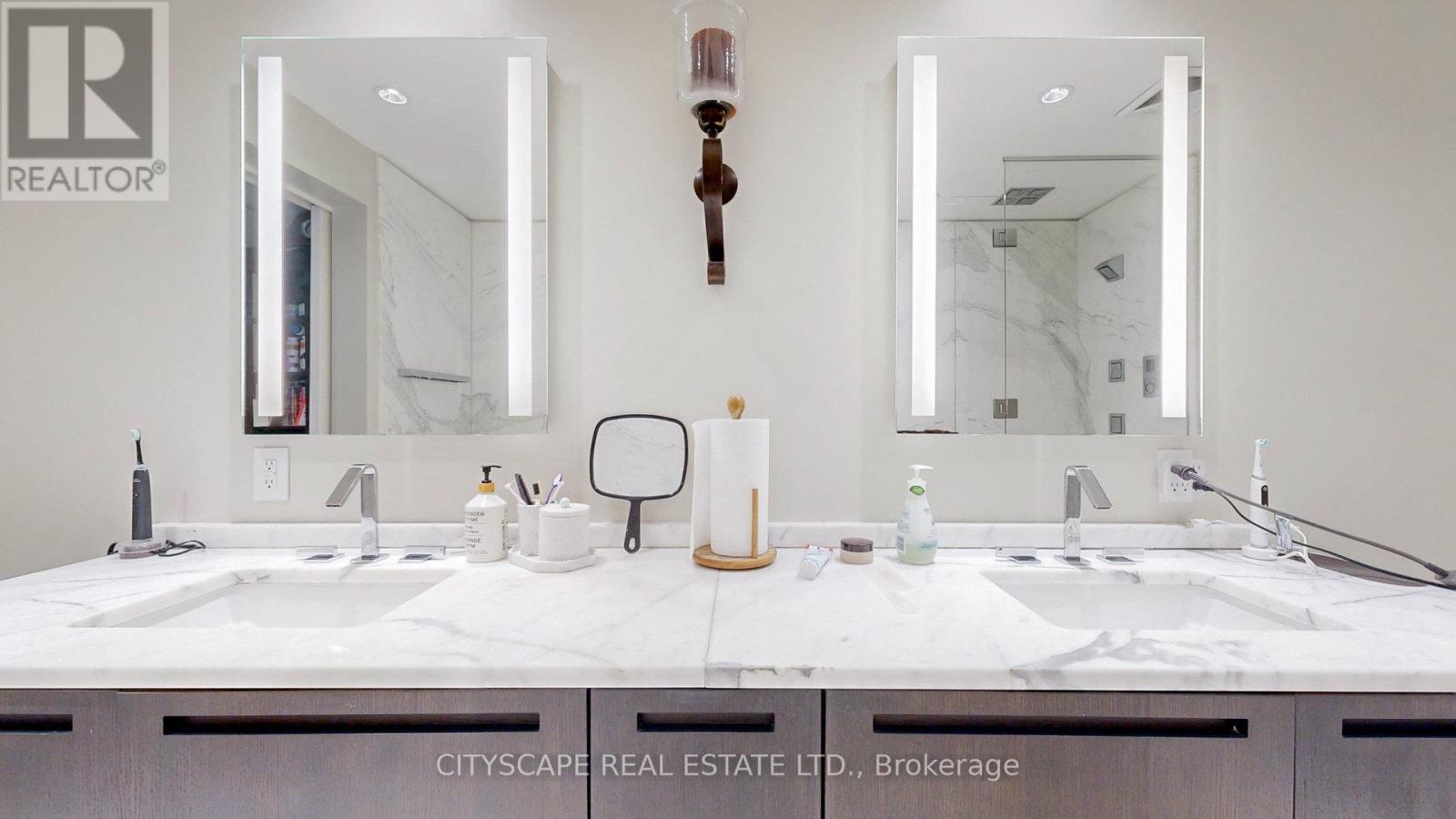 2201 - 180 University Avenue, Toronto, Ontario  M5H 0A2 - Photo 28 - C12160512