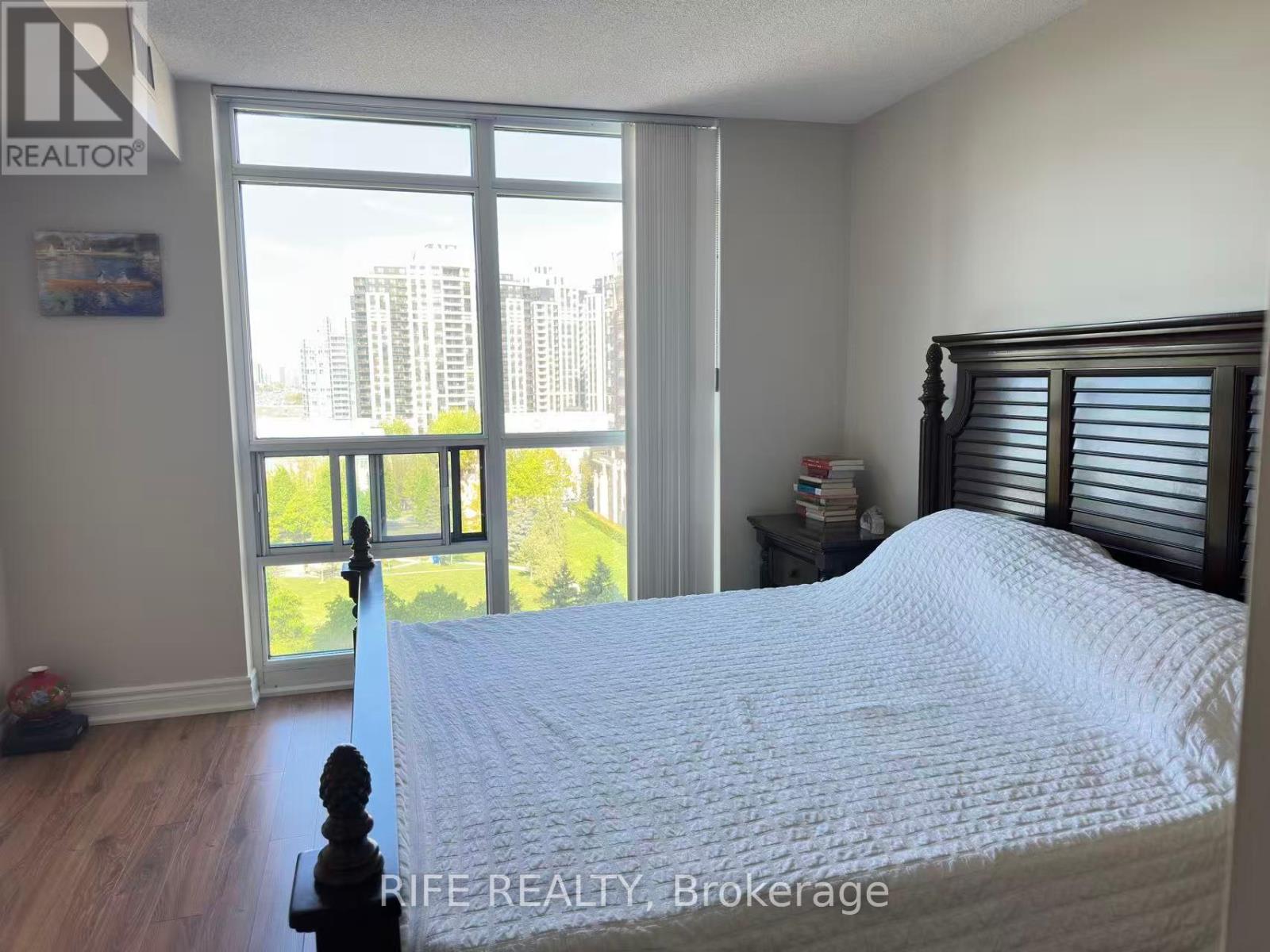 911 - 28 Harrison Garden Boulevard, Toronto, Ontario  M2N 7B5 - Photo 8 - C12160613