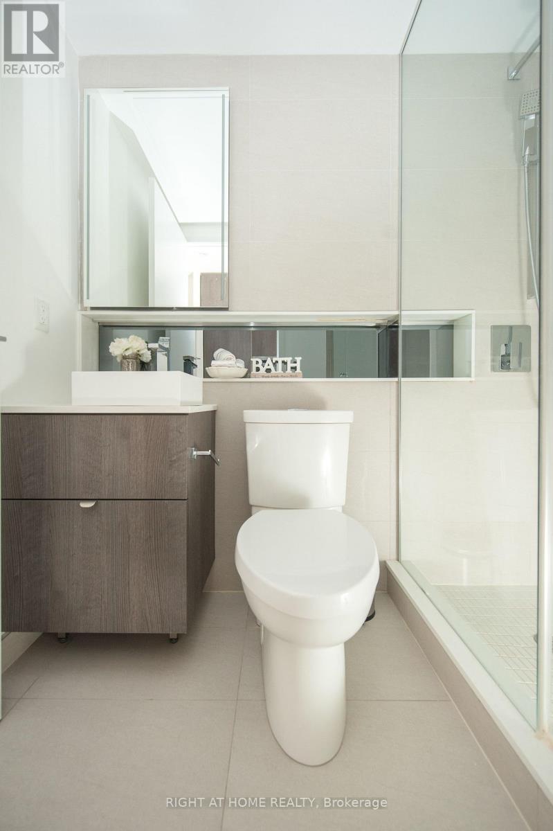 1409 - 215 Queen Street W, Toronto, Ontario  M5V 0P5 - Photo 18 - C12160635