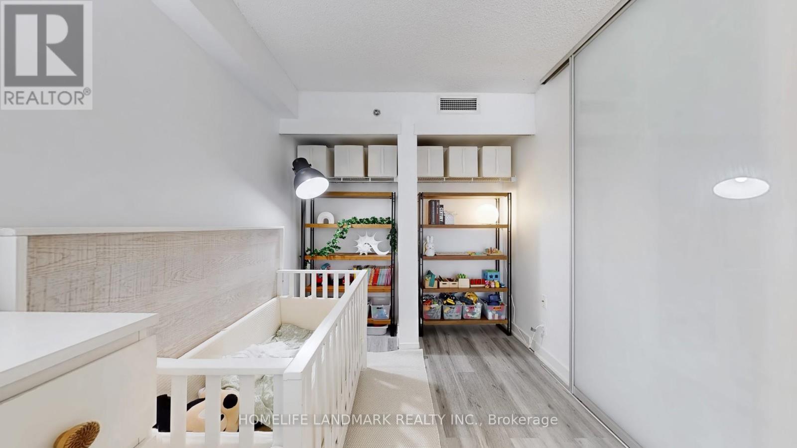 531 - 21 Nelson Street, Toronto, Ontario  M5V 3H9 - Photo 26 - C12160710