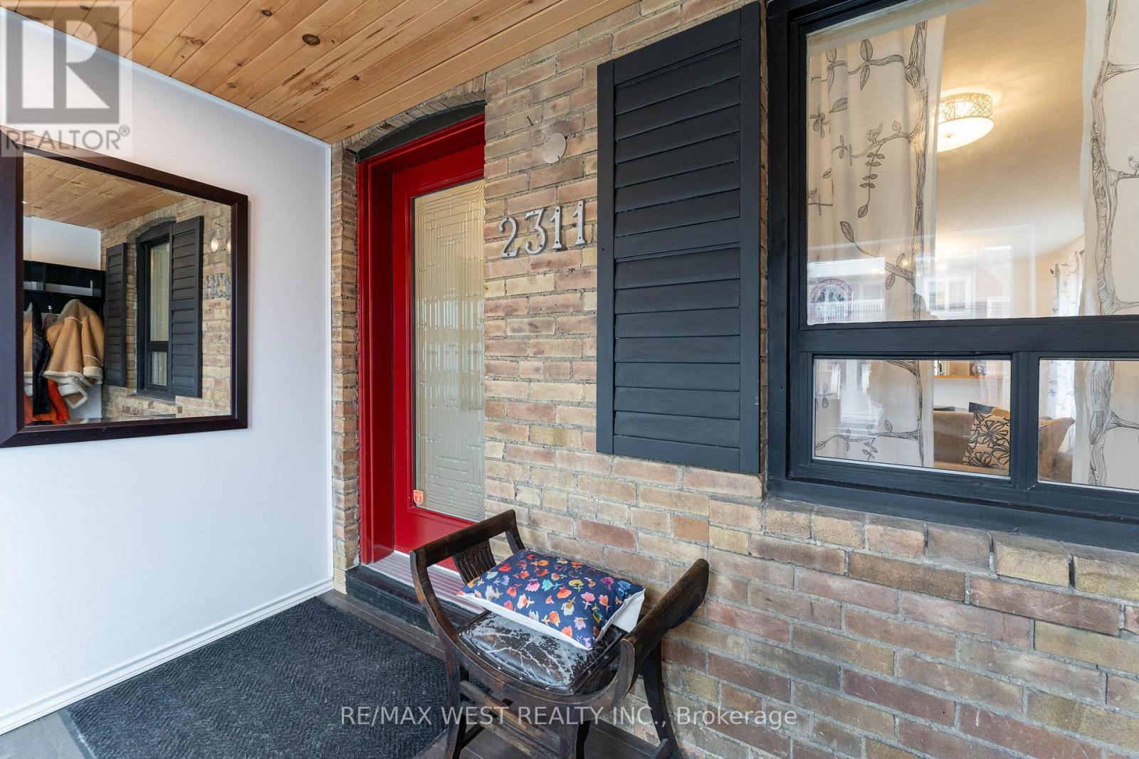 2311 Gerrard Street E, Toronto, Ontario  M4E 2E5 - Photo 3 - E12160013