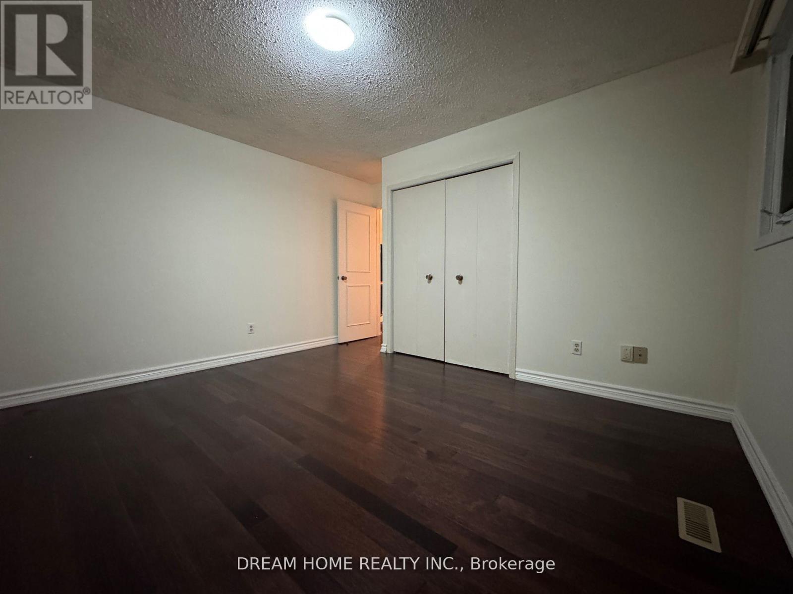 21 Chiefswood Square, Toronto, Ontario  M1W 3A9 - Photo 27 - E12160209