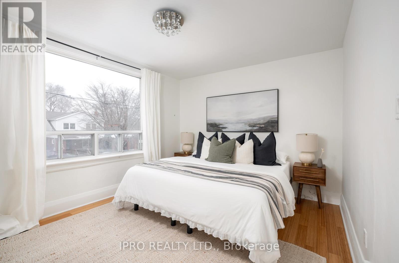 43 Torrens Avenue, Toronto, Ontario  M4K 2H9 - Photo 30 - E12160297