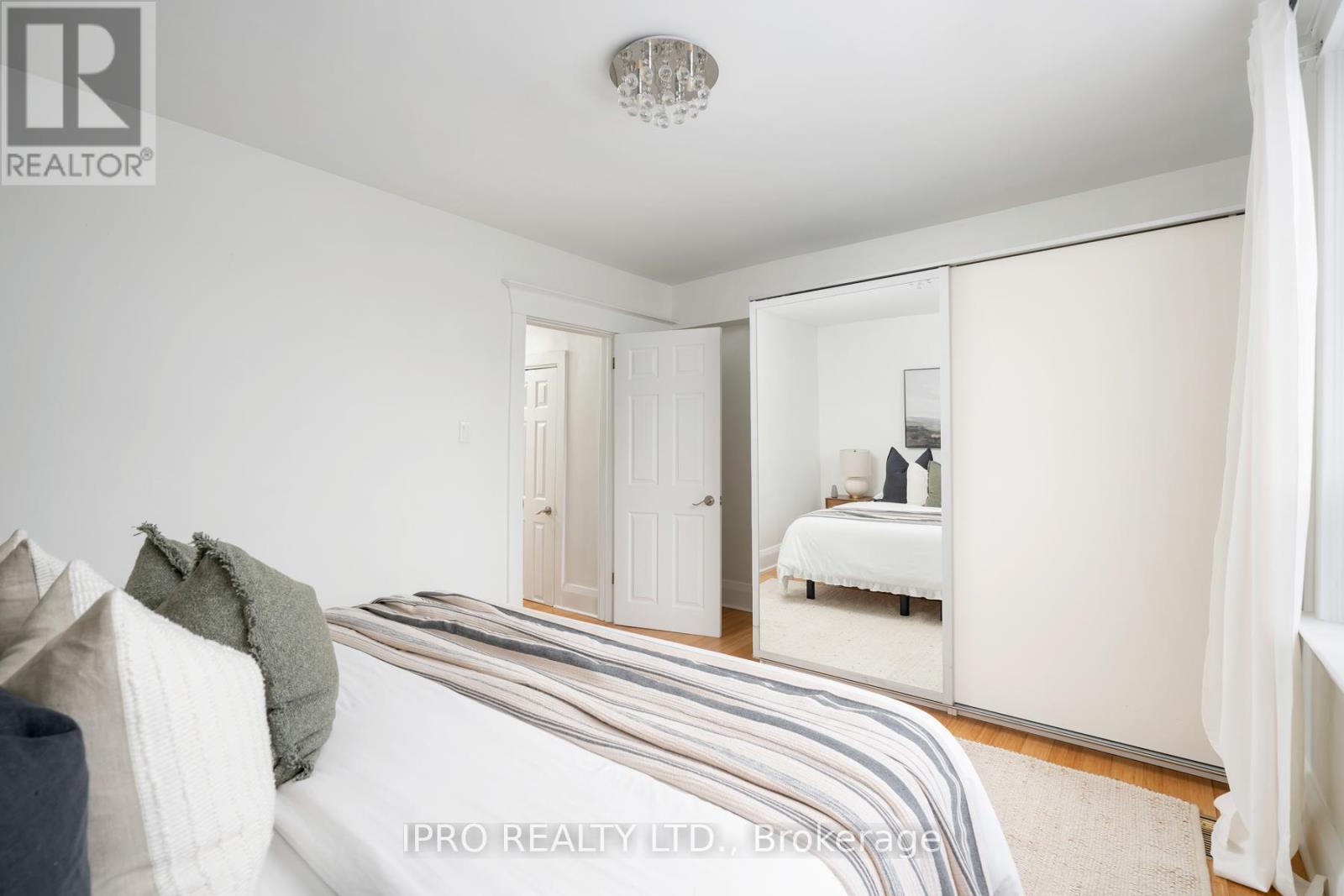 43 Torrens Avenue, Toronto, Ontario  M4K 2H9 - Photo 31 - E12160297