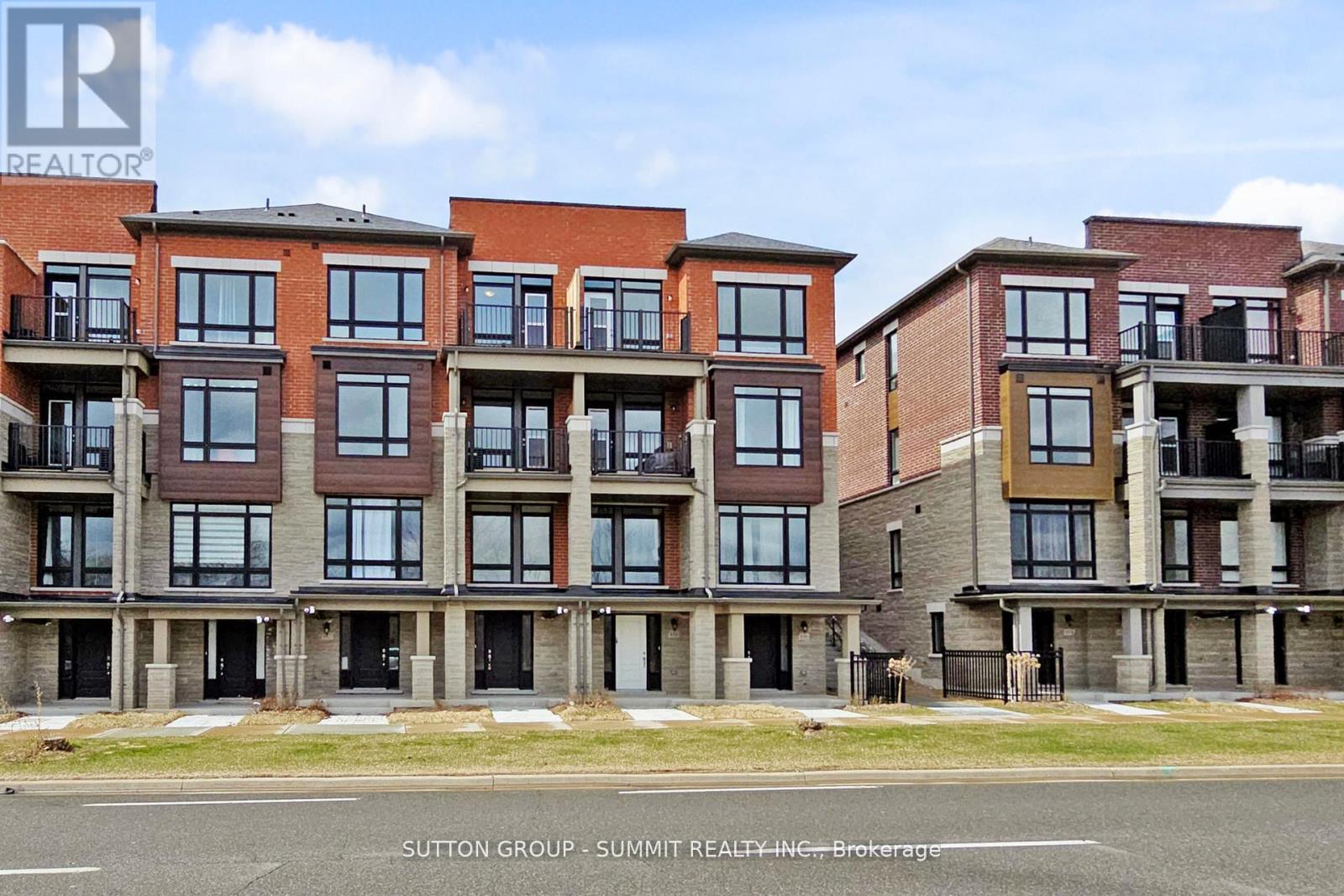 460 Salem Road S, Ajax, Ontario  L1S 0G9 - Photo 2 - E12160302