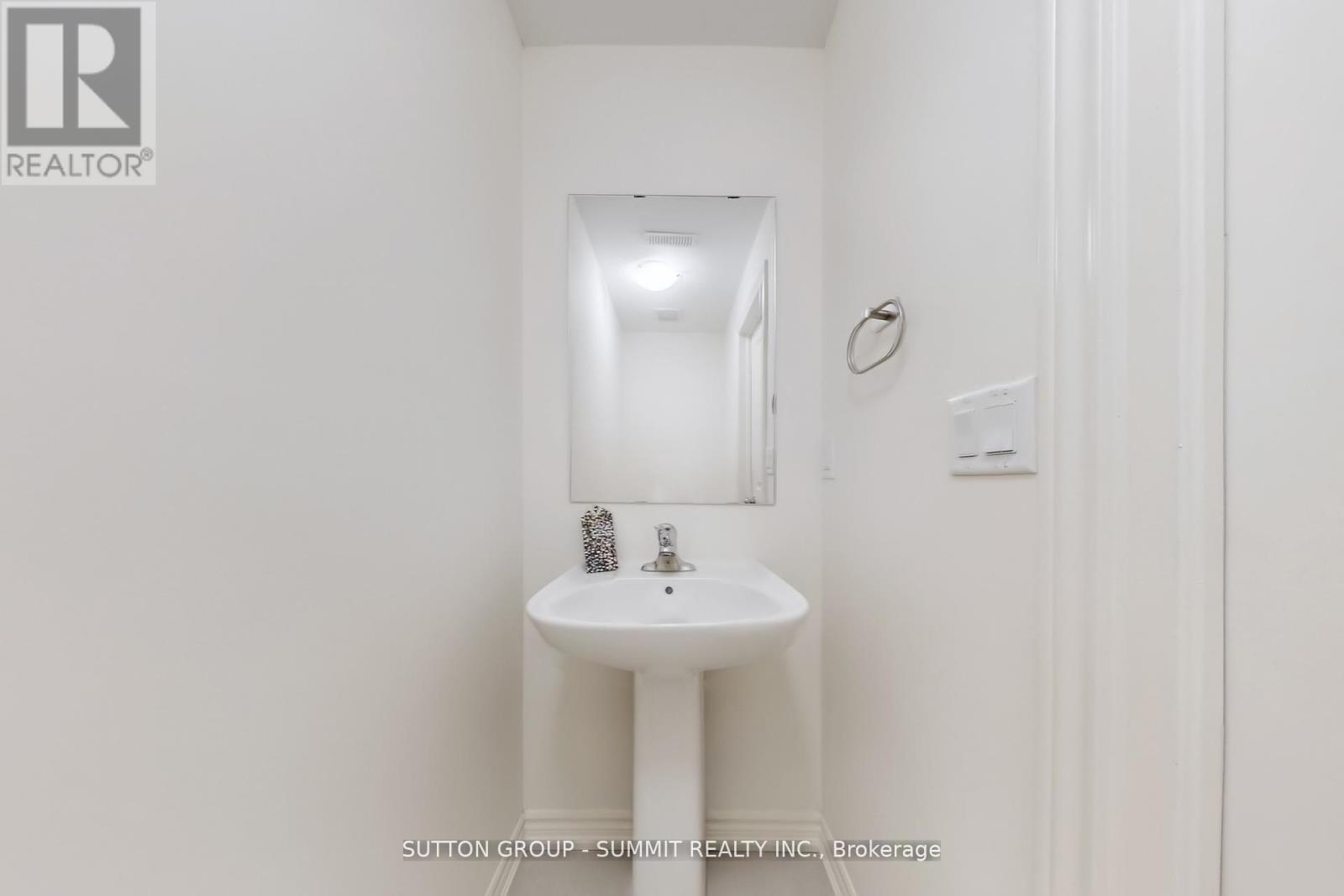 460 Salem Road S, Ajax, Ontario  L1S 0G9 - Photo 6 - E12160302