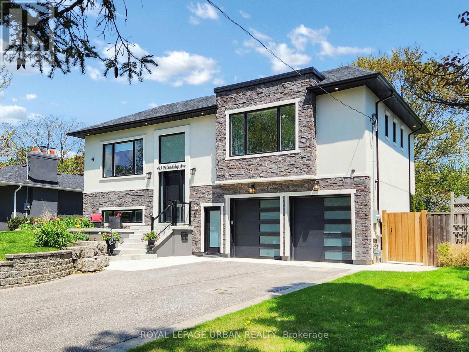 Property at 423 FRIENDSHIP AVENUE image 2